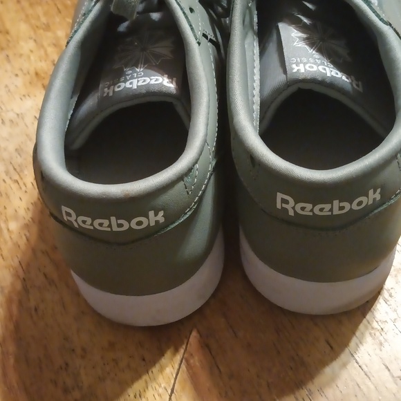 Reebok Womens Army Green Sneakers - Picture 8 of 11